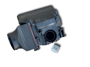 фото thumb №1, Корпус фильтра воздуха renault 8200420862 новая оригинал