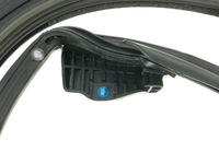 фото thumb №4, Lexus is 13-22 прокладка резиновая накладка na дверь зад левая