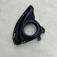 фото thumb №1, Решітка бампера права mazda ii 2 15-18 dc3d50c11