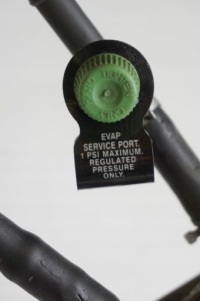 Шланг паливний регулятор тиску nissan 350z infiniti g35 Недорого, фото thumb