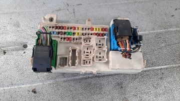 фото thumb №1, Коробка запобіжників mazda 3 93r 1.6citd