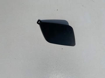 фото thumb №1, Заглушка фаркоп бампера перед volvo v40 2012-2019