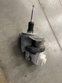 фото thumb №1, Усилитель насос тормозная rs3 8y оригинал 8y0614105d