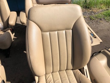 фото thumb №5, Mercedes w251 довгий 05- сидіння диван оббивка шкіра бежевий 6 осіб