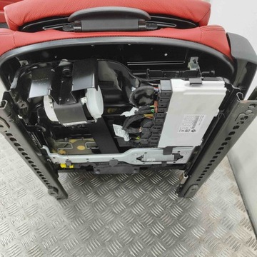 фото thumb №9, Комплект сидінь bmw 4 cabrio f33, f83 7389480 27957728 3.0l 230kw 2015