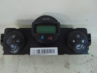 фото thumb №1, Панель кондиціонера renault scenic ii 05r