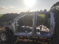 фото thumb №1, Ford ranger 5 v 4двері поріг блок двигуна лівий середній задній цілий