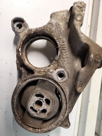 фото thumb №8, Опора полуось peugeot 308 t7 1.6 vti