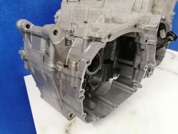 suzuki gsxr 750 k1-k2 картеры, блок поршней