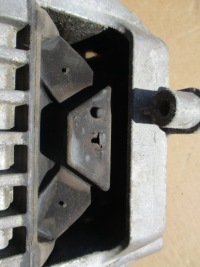 фото thumb №4, Подушка кронштейн двигуна leon ii 2.0 fsi 05-12