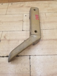 Купити Кронштейн обшивка двері перед правий volvo 240, фото thumb