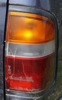 фото thumb №2, Лампа правая задняя nissan pathfinder ii r50 3.3 v6 4wd