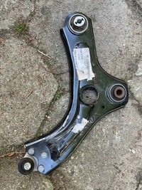 фото thumb №1, Важіль правий перед renault clio v