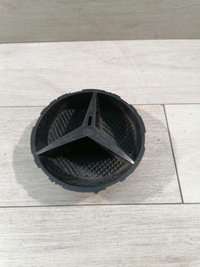 фото thumb №1, Mercedes r w251 основание значок решётка радиатора a2518880052