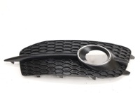 фото thumb №1, Audi q3 решітка бампера права 8u0807682d