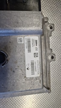 фото thumb №1, Renault clio iv блок керування двигуна 237102928r