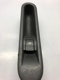 фото thumb №1, Панель переключатель окон renault 8200012263