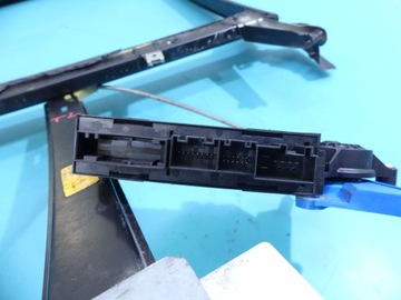 фото thumb №8, Подъемник зад левый seat exeo 8e0959801e sedan