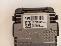 фото thumb №5, Зарядний пристрій індукційна hyundai ioniq 95560-g2500