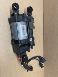 фото thumb №8, Porsche macan toureg a8 компресор підвіска 15.1550-0090.2