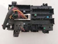 фото thumb №2, 2016-18 dodge ram 1500 oem fuse & relay box