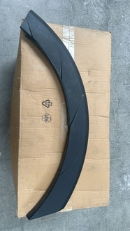 фото thumb №1, Hyundai ioniq 5 2021-молдинг na крила права задня