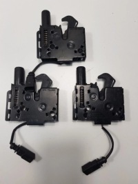 фото thumb №1, Skoda superb iii замок капот 3v0823509b