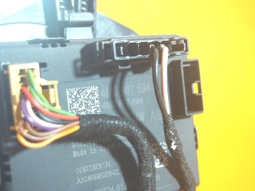 фото thumb №16, Audi a4 8w b9 36km s line люк моторчик блок управления ролета 8w5887041a