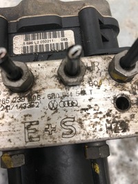 фото thumb №5, Насос abs skoda fabia ii 6r0614517t