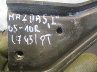 фото thumb №2, Ролик напрямна двері правий задня mazda 5 05-10r 1.8b