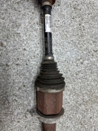 Приводной вал правый  перед volvo s60 2 2013-2018 31325117 Недорого, фото thumb