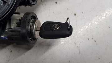 фото thumb №8, Підкермові важелі замок запалювання ключ opel astra k