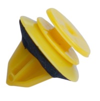 фото thumb №1, Клипса обивка крышки багажника mercedes ml w166