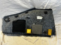 Audi tt tts ttrs оригінальний номер 8j8863879a 8j8863880a в Україні, фото thumb