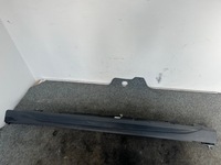 фото thumb №1, Bmw x1 f48 lci lift молдинг накладка поріг ліва оригінал