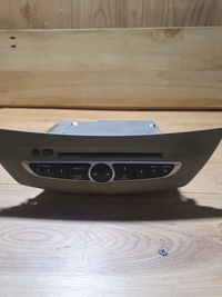 фото thumb №1, Радіо laguna iii 281150007r