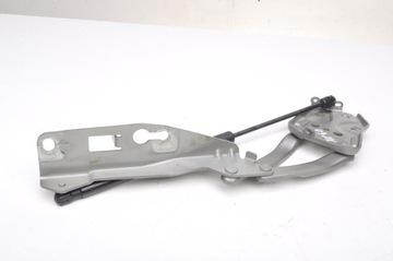 фото thumb №1, Volvo xc40 2018- петля капота 31356753 32206883 правый