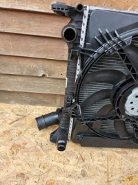 Комплект радіатор audi a4b8 a5 2.0 tdi кондиціонер вентилятор Ціна, фото thumb