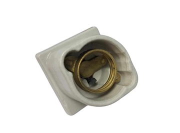 ФАРФОРОВАЯ РОЗЕТКА ПРЕДОХРАНИТЕЛЯ 63A TYP466-3
