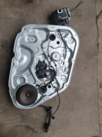 фото thumb №1, Kia venga подъемник механизм стекло правый перед 82450-1p010