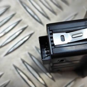 фото thumb №8, Bmw 4 f32 f33 2018 кнопка открывания крышки багажника