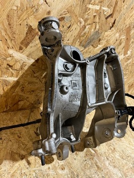 фото thumb №8, Лапи кріплення подушка двигуна a6 s6 c8 a7 4k 80a399295 4m0199371ff оригінал