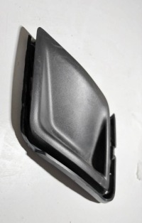 фото thumb №2, Land rover discovery 5 заглушка решётка молдинг бампера задняя левый