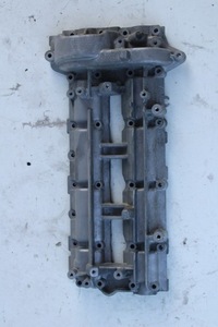 фото thumb №1, Крышка клапанов mercedes 6420101230 v6