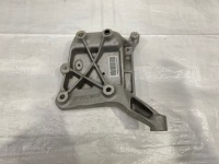 Купити Fiat jeep alfa romeo кронштейн подушка кронштейн кронштейн 55247043, фото thumb