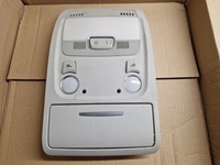 фото thumb №1, Лампа освітлення інтер'єру перед передня audi a4 b8 a5 8t0947135b