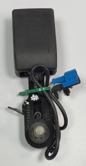 фото thumb №1, Клипса поперечина задняя mercedes w166 ml gle a1668601169