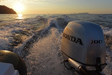 Silnik zaburtowy HONDA BF100 AK1 LRTU manetka 4cyl