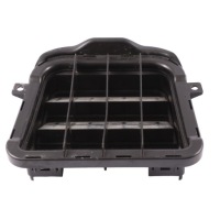 фото thumb №9, Audi a4 b8 решётка вентиляционная кузова задняя a1648300042