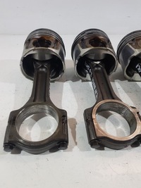 фото thumb №2, Поршень + шатун renault nissan qashqai koleos 2.0 dci m9rg832